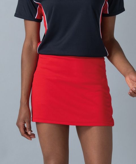 Women's skort with wicking finish