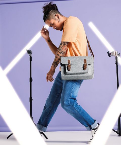 Premium felt satchel