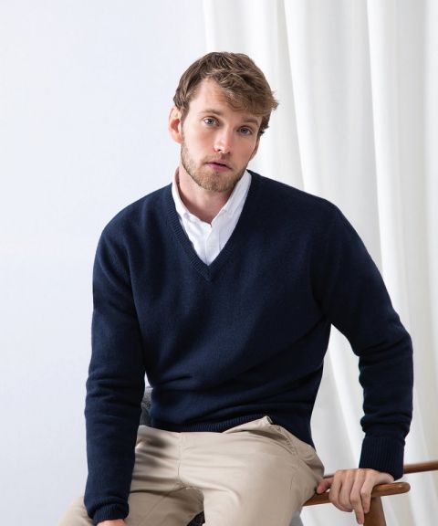 Lambswool v-neck jumper