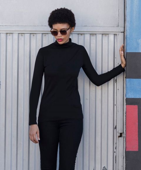 Women's feel good roll neck top