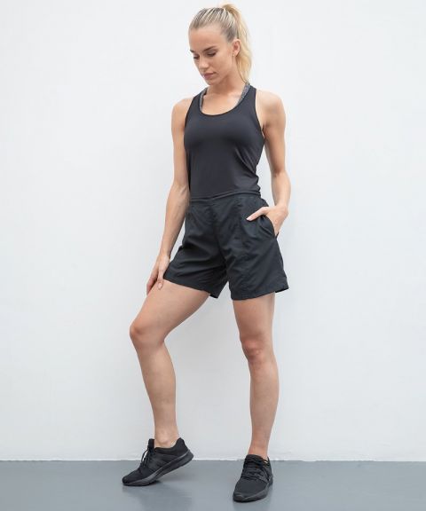 Women's all-purpose unlined shorts